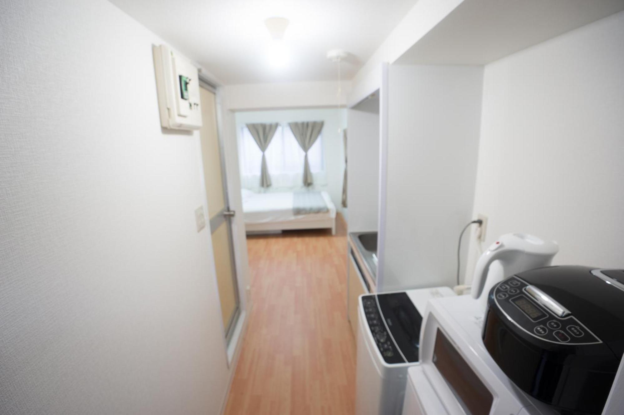 Family Or Business Travel 20 Percent Off 3 Minutes To Shinjuku Max 3 People Apartment