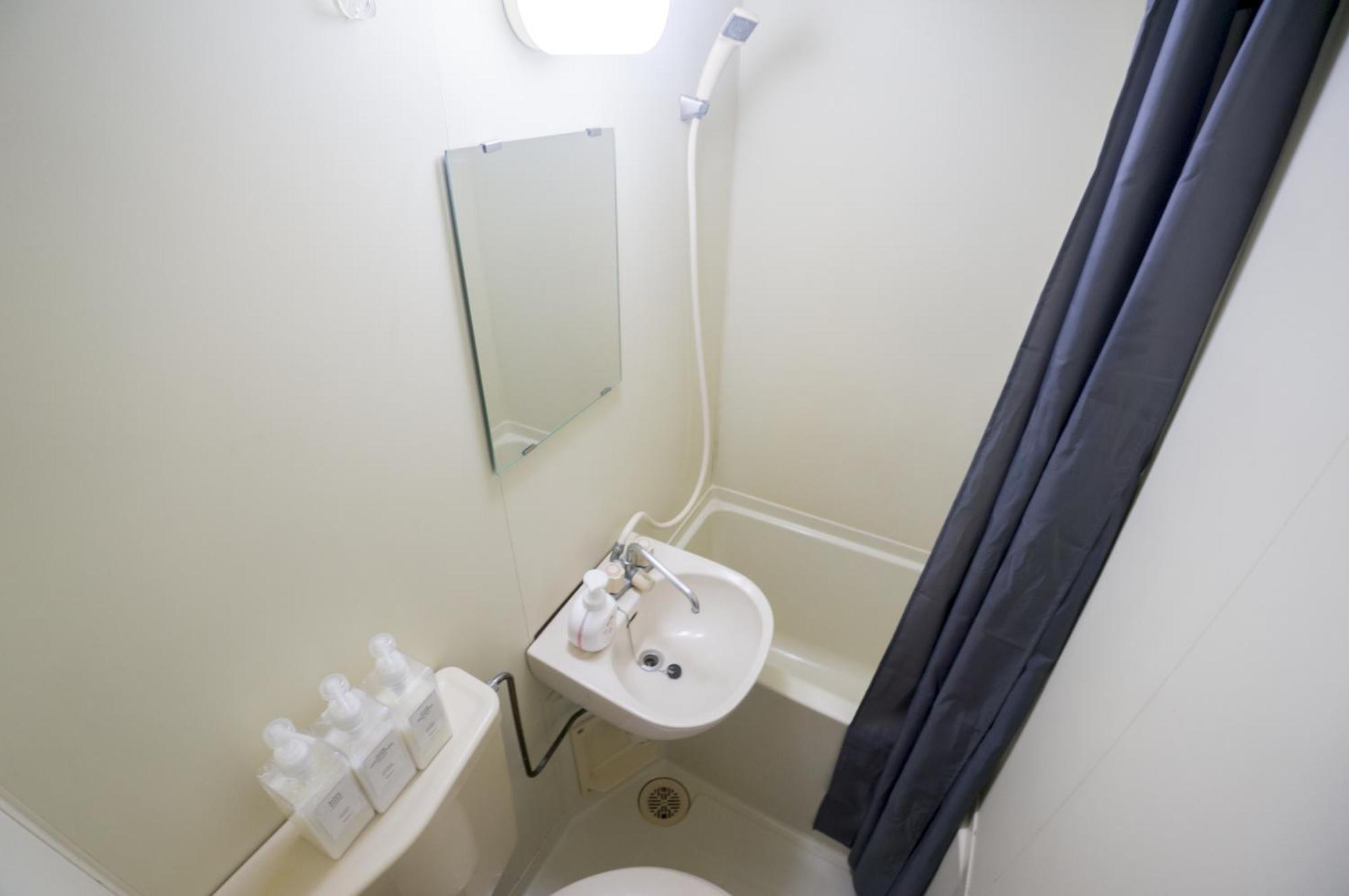 Family Or Business Travel 20 Percent Off 3 Minutes To Shinjuku Max 3 People Apartment Tokyo